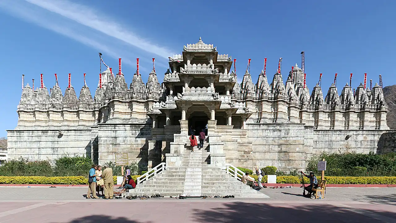 ranakpur temple | Best taxi services in Udaipur