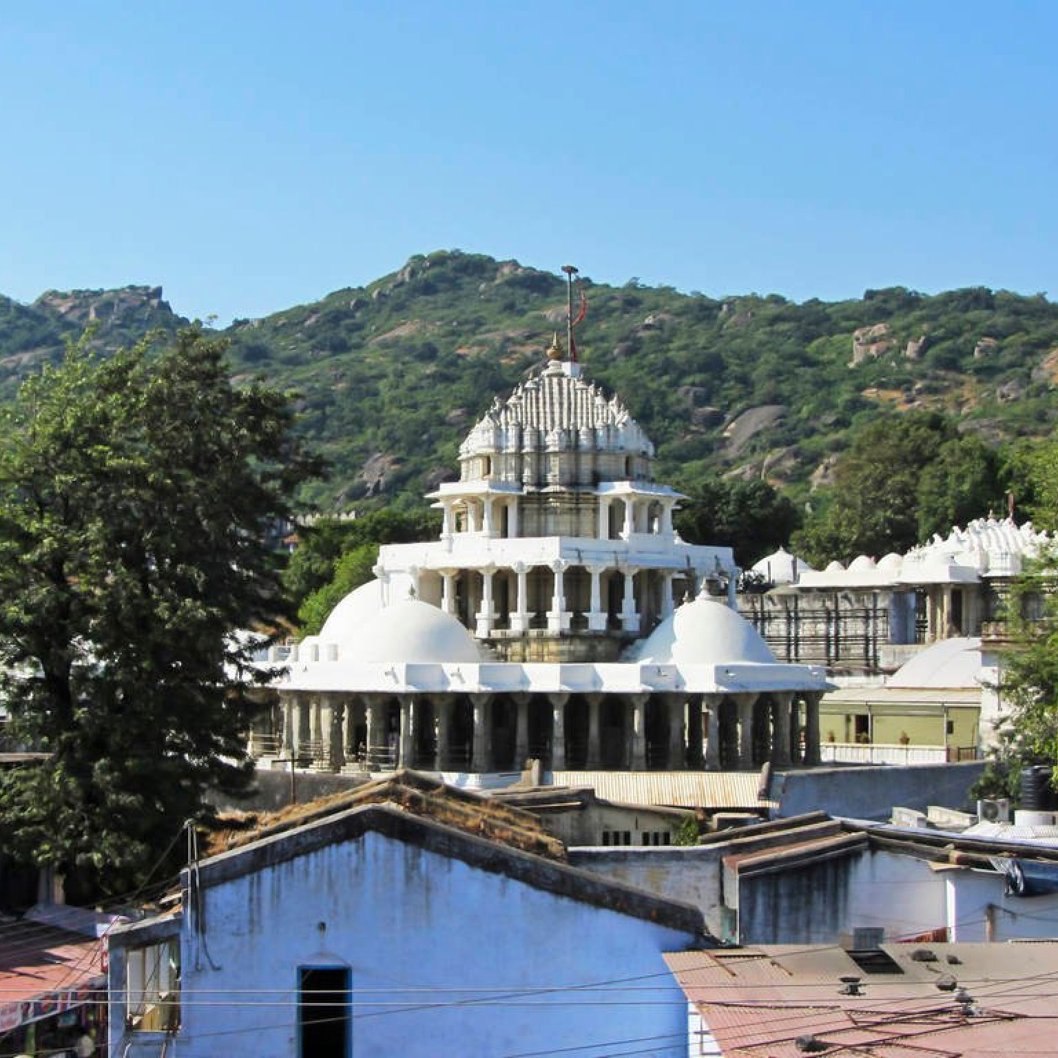 Udaipur to mount abu | VNV Tours- Taxi service in udaipur